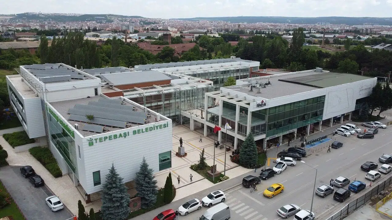 Eskişehir Tepebaşı Belediyesi'ne operasyon