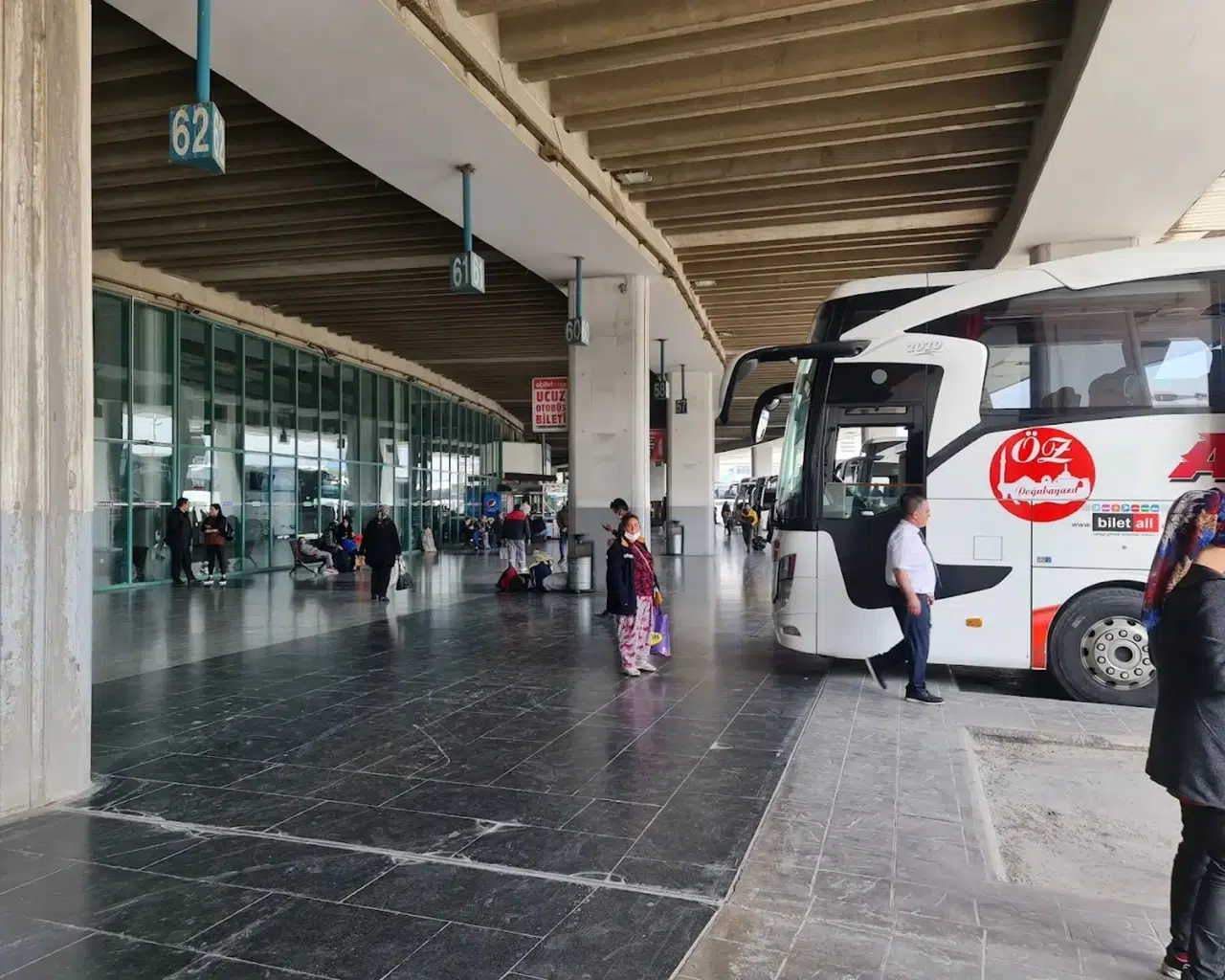 Bayram yolculuğu artık lüks oldu: Ulaşımda zam üstüne zam!