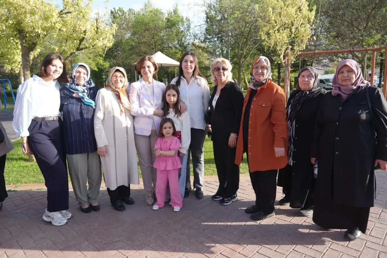 Başkan Ünlüce şehit anneleri ve eşleriyle bir araya geldi