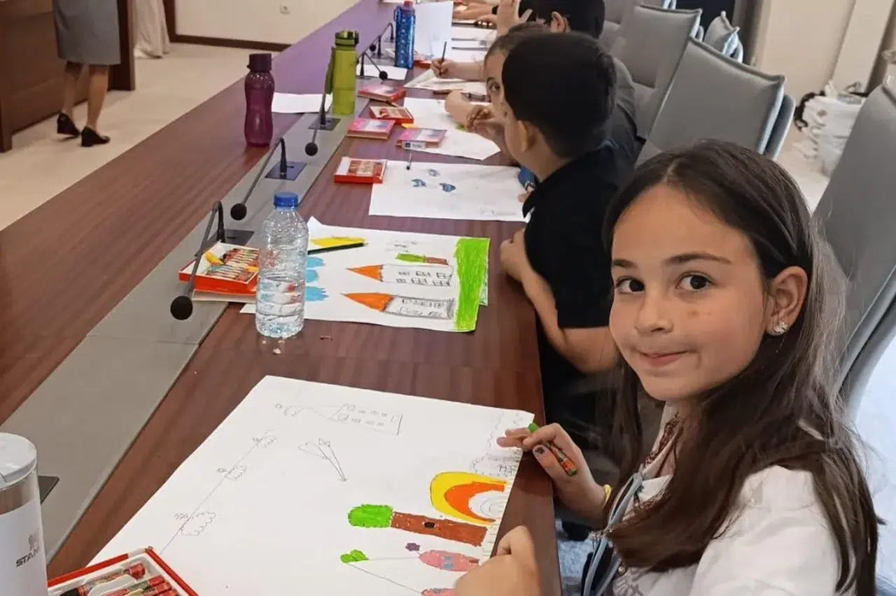 Eskişehir'de “Hayalimdeki Şehir” atölyesi çocukların hayallerine renk kattı