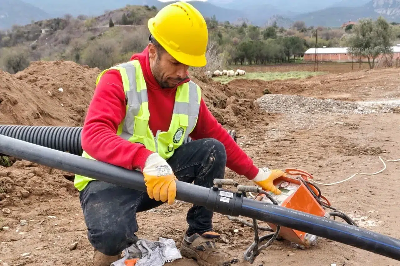 Yıllardır beklenen çalışma tamamlandı: O mahallenin altyapısı tamamen yenilendi