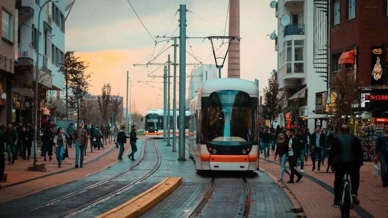Binlerce öğrenciyi ilgilendiriyor: Eskişehir'de abonman ücretine zam geldi