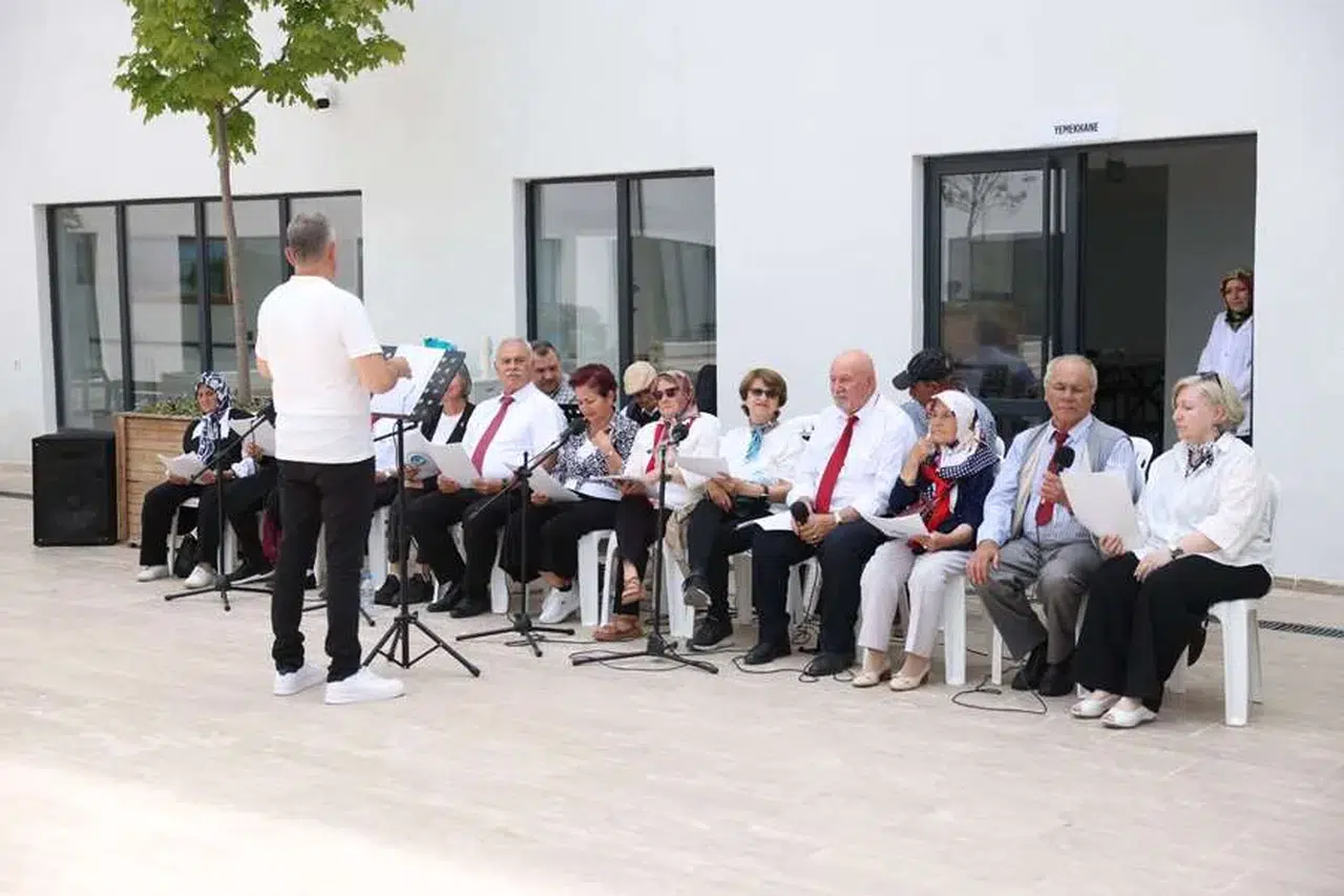 Koca Çınarlar aynı sahnede buluştu