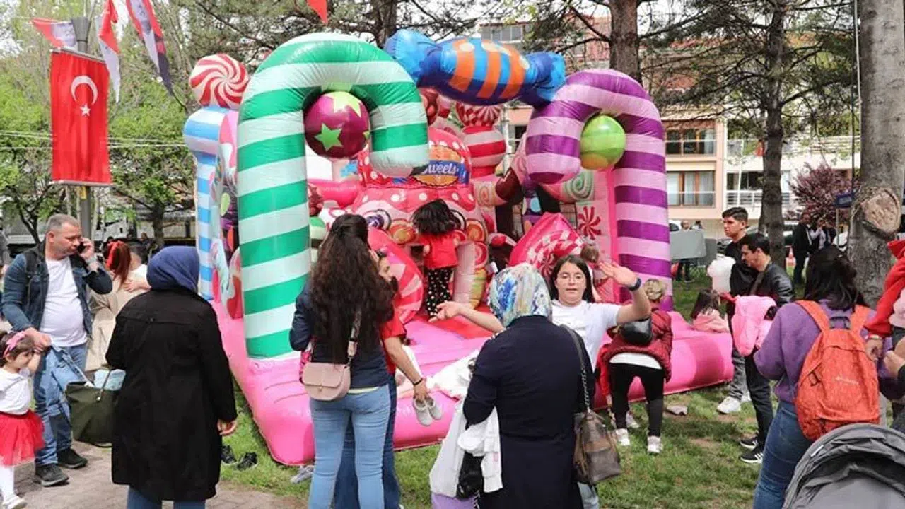 Konser, oyun ve sahne şovları bir arada: Eskişehirliler bu şenlikte buluşacak