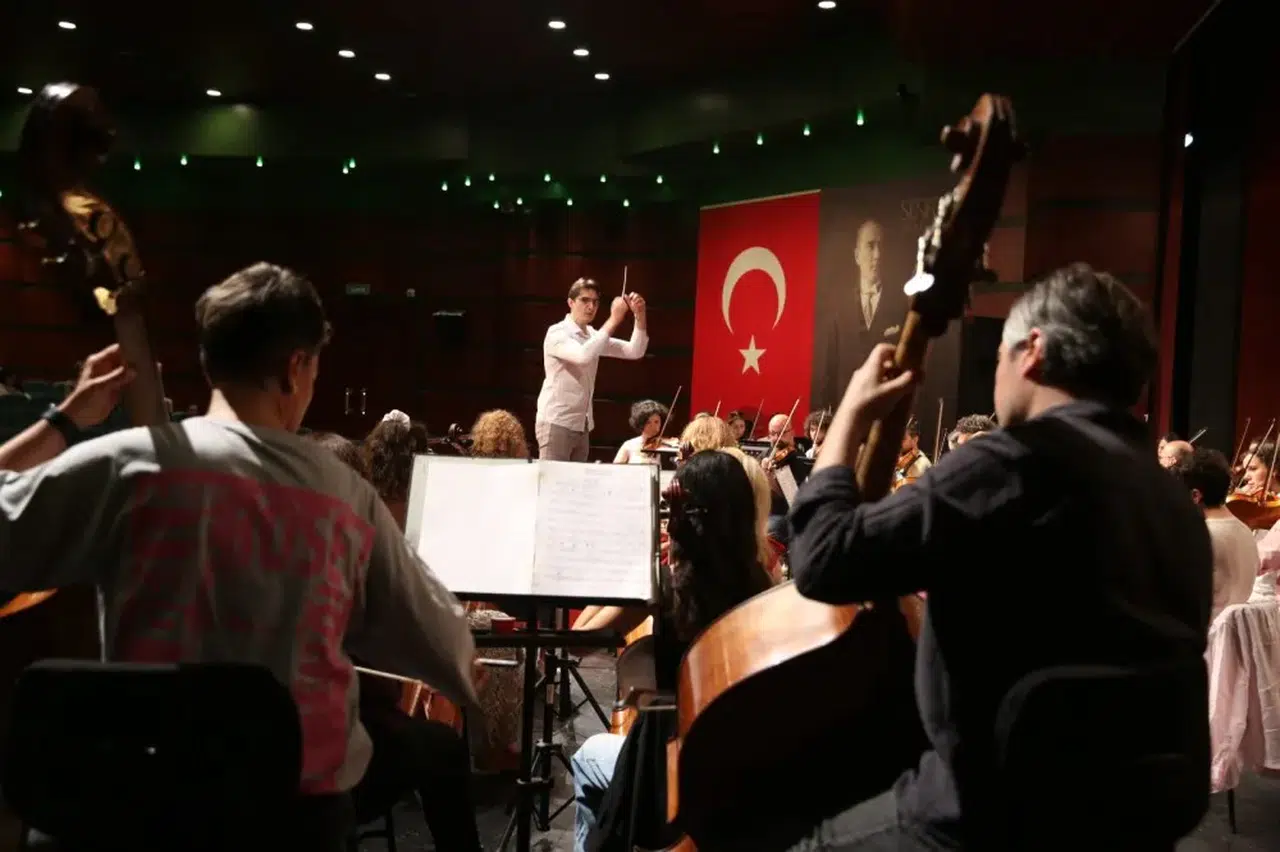 Eskişehir'deki uluslararası şeflik yarışmasında 8 isim ikinci tura yükseldi