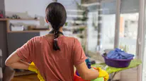 Ev işlerinin eşitsiz paylaşımı ilişki memnuniyetini azaltabiliyor