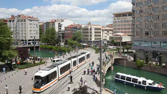 Eskişehir'de yarın toplu taşıma kullanacaklar dikkat! Seferler değişiyor