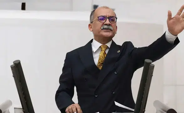 CHP'li Arslan: "Genel Başkanımız Özgür Özel’in; yani Halkın iradesinin yanındayız"