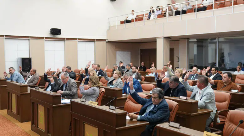 Tepebaşı Belediyesi’nin 2027 Yılı Yatırım Programı mecliste tartışma yarattı