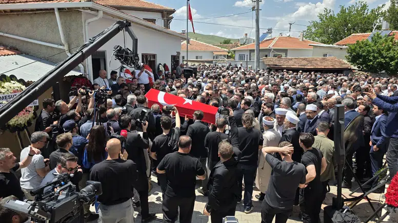 Mustafa Destici'nin vefat eden ağabeyi Halil Nural Destici son yolculuğuna uğurlandı
