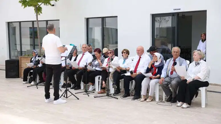 Koca Çınarlar aynı sahnede buluştu