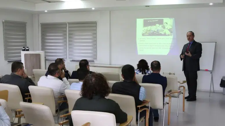 ESKİ personeline etik davranış ilkeleri eğitimi verildi